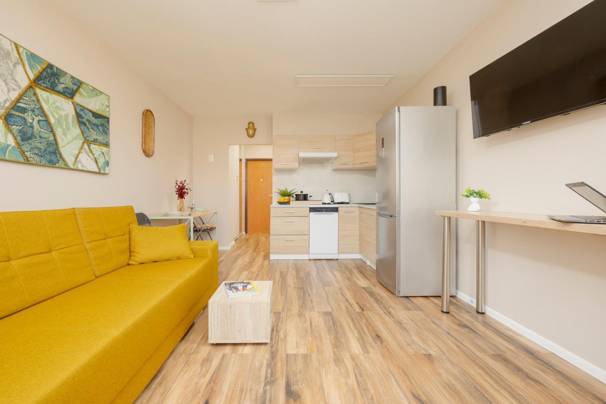 Zoliborz Modern Apartment 8Th Floor By Noclegi Renters Varsovia Exterior foto